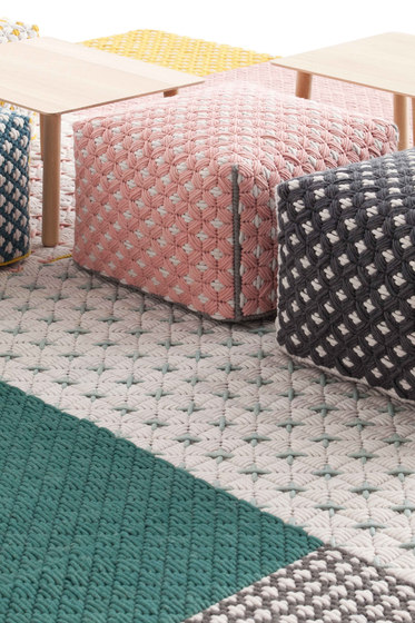 Silaï Small Pouf Rose 8 | Poufs | GAN