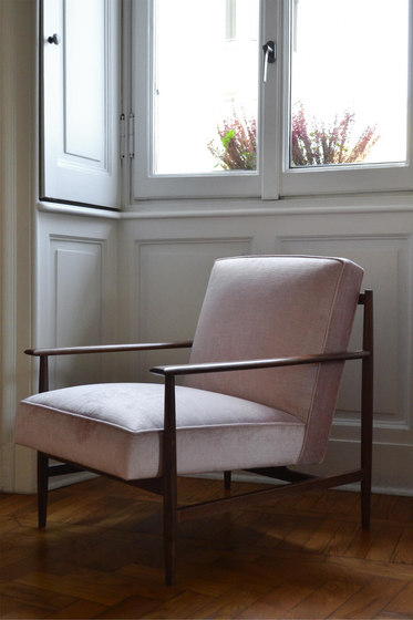 Gaia leather armchair | Armchairs | mg12