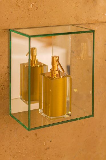 Gloss Collection Small Wastebasket Open Lid | Poubelles de salle de bain | Vallvé