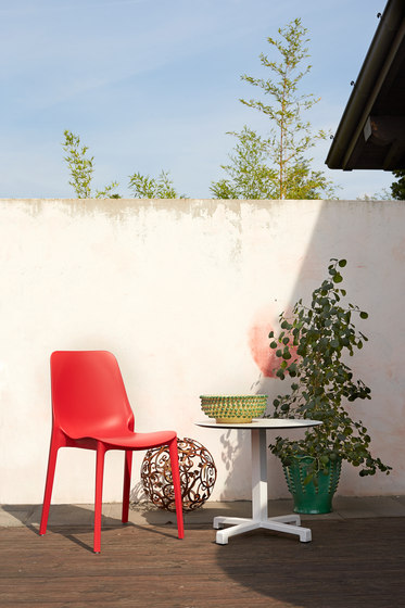 Ginevra armchair | Sillas | SCAB Design