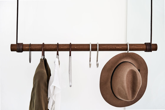 Hanger | Coat hangers | LINDDNA