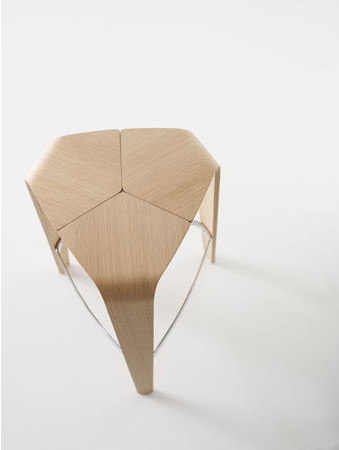 Tre | Bar stools | Davis Furniture