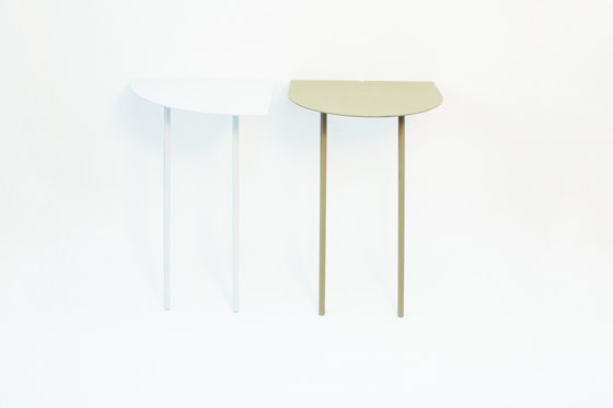 Untitled Table Half Circle | Coffee tables | Untitled Story