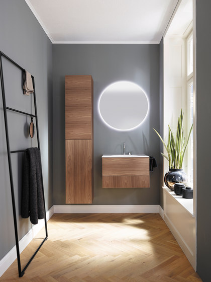 Coco | Spiegel mit Beleuchtung mit umlaufende LED-Beleuchtung und Lichttemperatur-Steuerung | Badspiegel | burgbad