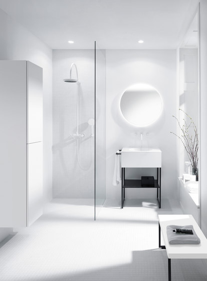 Coco | Armoire de toilette avec contour avec Rétro-éclairage LED LED et variateur de la température de l'éclairage | Armoires de toilette | burgbad