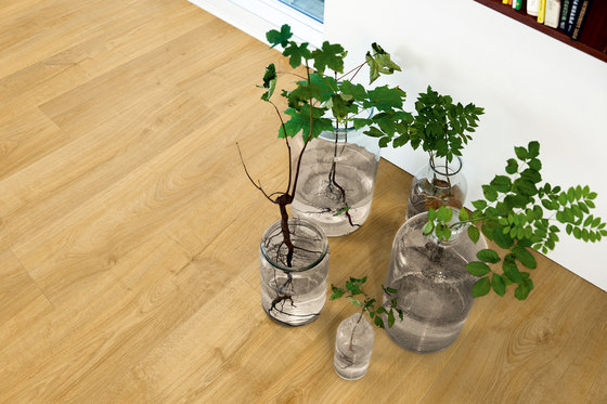 Modern Plank vinyl grey washed oak | Laminate flooring | Pergo
