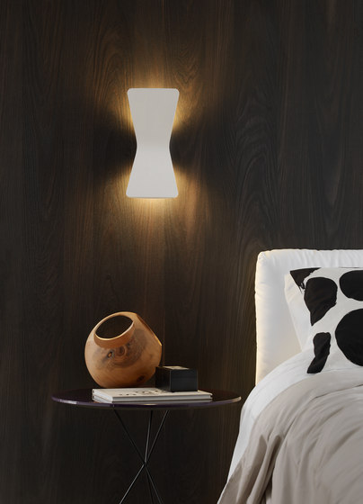 Flex Wall lamp | Wall lights | FontanaArte