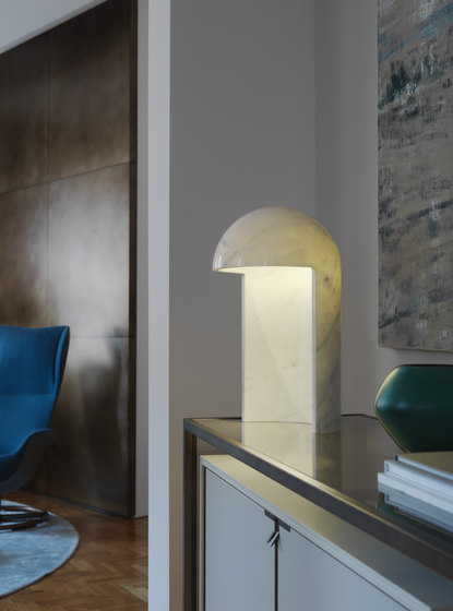 Milano 2015 Table lamp | Table lights | FontanaArte