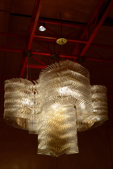 Plisse Cloud | Golden | Lámparas de suspensión | LASVIT
