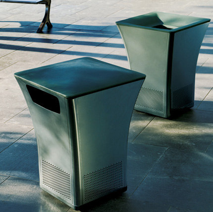 35 Pitch Litter Receptacle | Cubos basura / Papeleras | Landscape Forms