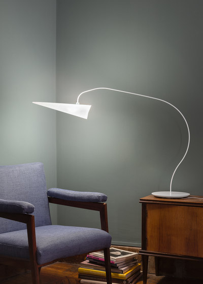 P-jet | table lamp | Tischleuchten | Skitsch by Hub Design