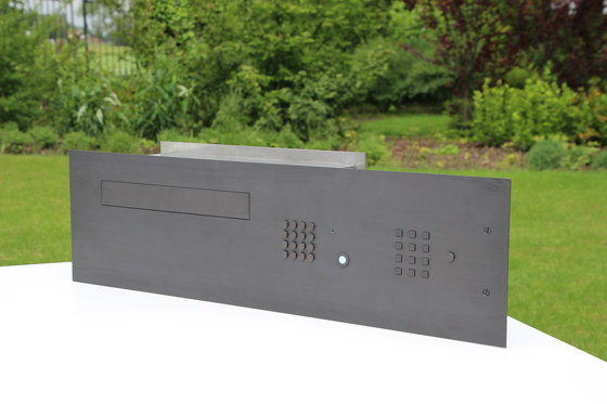Letterbox with wireless system in bronze rustic matt | Briefkästen | FASTTEL BELGIUM