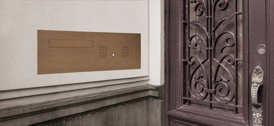 Letterbox with wireless system in bronze matt | Boîtes aux lettres | FASTTEL BELGIUM
