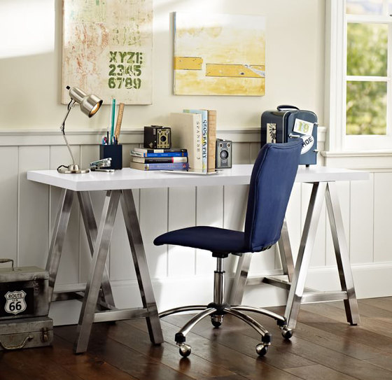 PB Teen | Customize-It Simple A-Frame Desk | Scrivanie | Distributed by Williams-Sonoma, Inc. TO THE TRADE