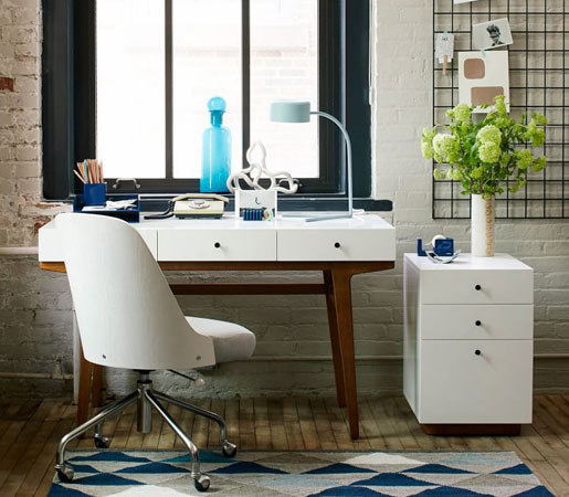 Modern Desk | Bureaux | Distributed by Williams-Sonoma, Inc. TO THE TRADE
