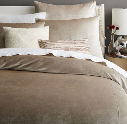 Washed Luster Velvet Duvet Cover | Couvertures | Distributed by Williams-Sonoma, Inc. TO THE TRADE