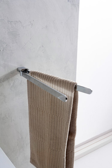 Terra - Wall-mounted bath & shower mixer with hand shower set | Bath taps | Graff