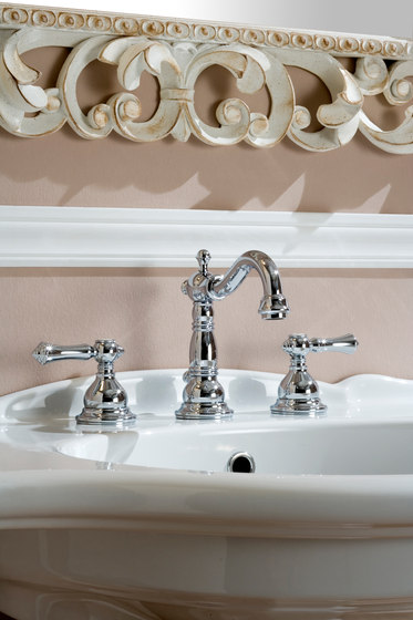 Canterbury - Three-hole washbasin mixer | Robinetterie pour lavabo | Graff