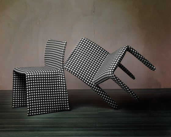 Glove-Up Chair | Chairs | Molteni & C