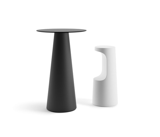 Fura | Bar Table | Standing tables | PLUST