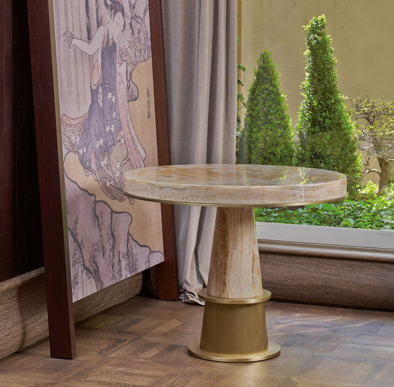 Tornasole dining table | Dining tables | Promemoria