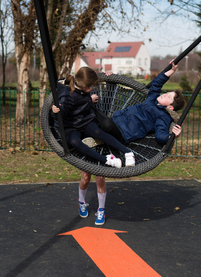 Swing | Freeride | Parques infantiles | Hags