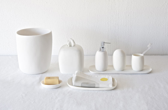Bath | Round Wastebasket | Papeleras | Tina Frey Designs
