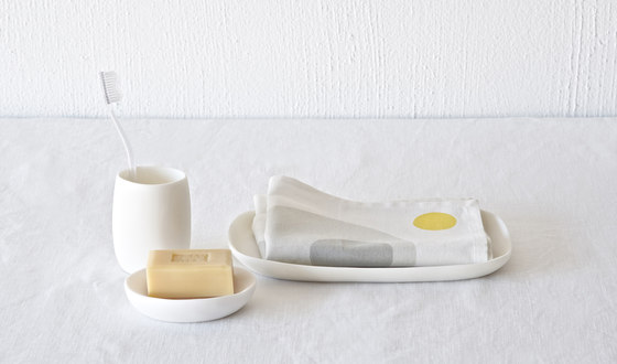 Bath | Guest Towel Tray | Wäschebehälter | Tina Frey Designs