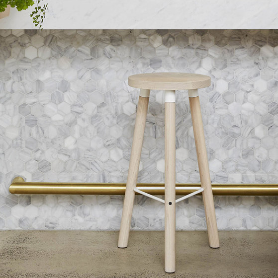 Partridge Bar Stool | Bar stools | DesignByThem