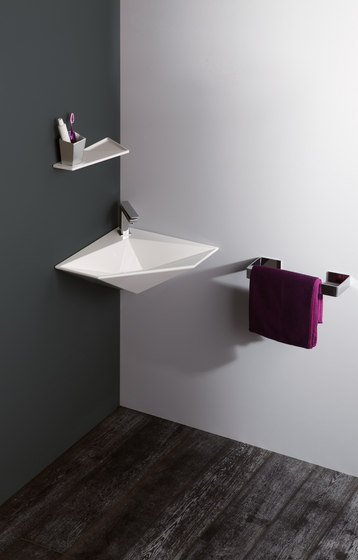 Crystal - Wc wall-hung | WCs | Olympia Ceramica