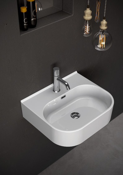 Synthesis - Wall hung wc | WCs | Olympia Ceramica