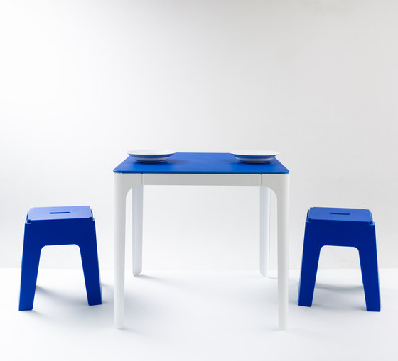 Pop Table - Square | Tables de repas | DesignByThem