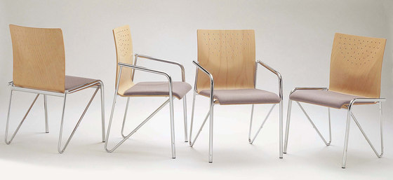 Vigacon | Chairs | Thomas Montgomery Ltd