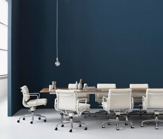 Eames Soft Pad Group Management Chair | Sedie | Herman Miller