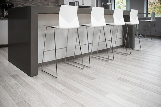 wineo PURline® Roll | Pacific Oak | Rubber flooring | Mats Inc.