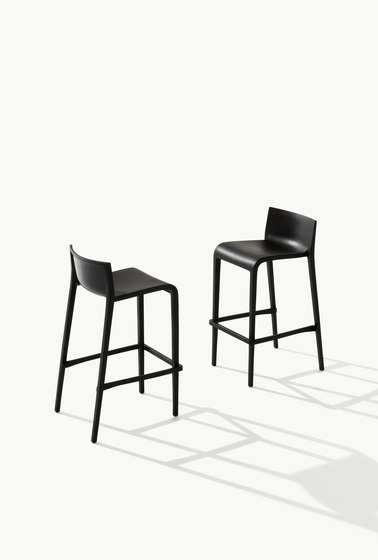 Nassau 533M | Chairs | Et al.