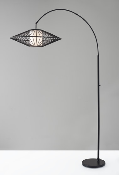 Calypso Arc Lamp | Lámparas de pie | ADS360