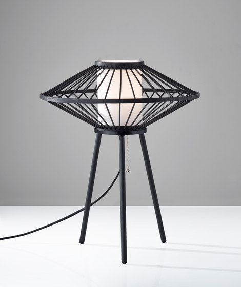 Calypso Table Lamp | Luminaires de table | ADS360