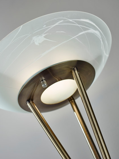 Gemma Floor Lamp | Lámparas de pie | ADS360