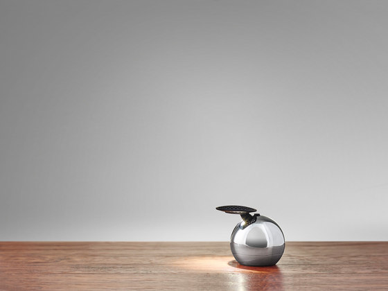 Kiu LED Desk Lamp | Lámparas de sobremesa | ADS360