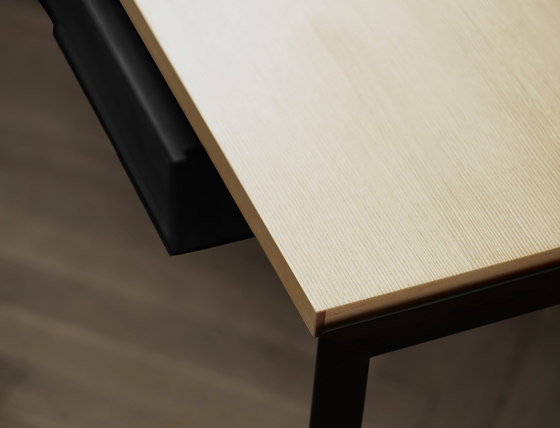 PK 52 Student desk | Desks | Carl Hansen & Søn