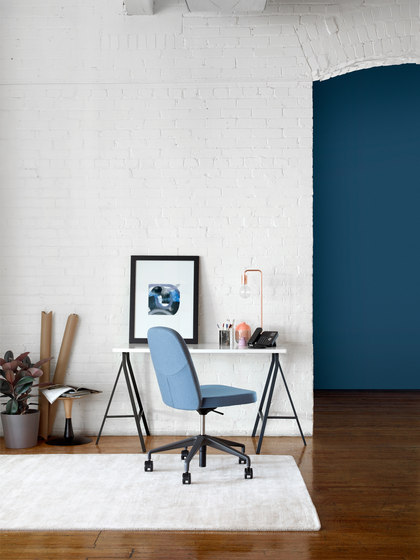 Collo 10362 | Armchairs | Keilhauer