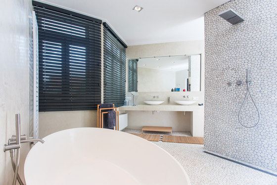 DB1 | Wall mounted hand-shower set | Rubinetteria doccia | COCOON
