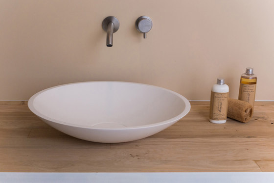 MONO 09 | Deck mounted basin/toilet tap | Rubinetteria lavabi | COCOON