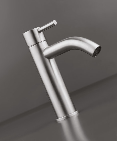 MONO SET01 | Wall mounted basin mixer with spout | Wash basin taps | COCOON