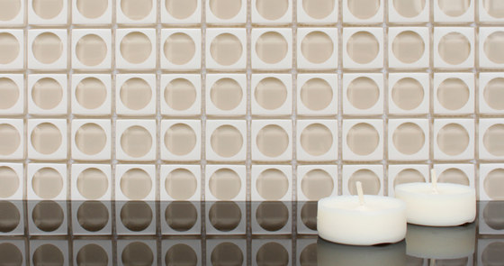 Aperture | f/22 Raw Fiber / Weathered White | Mosaicos de vidrio | Interstyle Ceramic & Glass