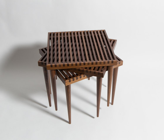 Slatted Stacking Tables | Tavolini alti | Smilow Design