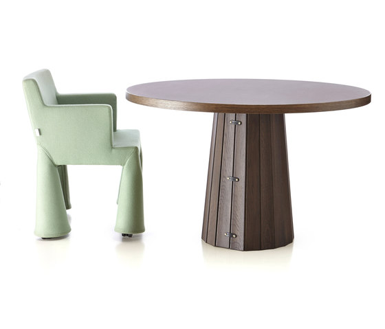 Container Table Bodhi With Linoak Top | Dining tables | moooi