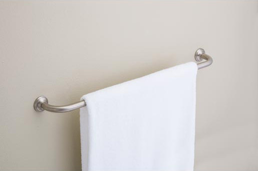 Fairborn Towel Ring | Estanterías toallas | Grohe USA