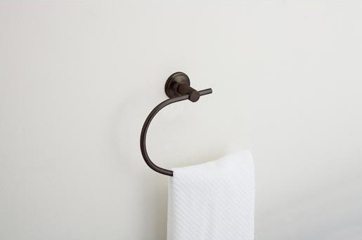 Fairborn Towel Ring | Towel rails | Grohe USA